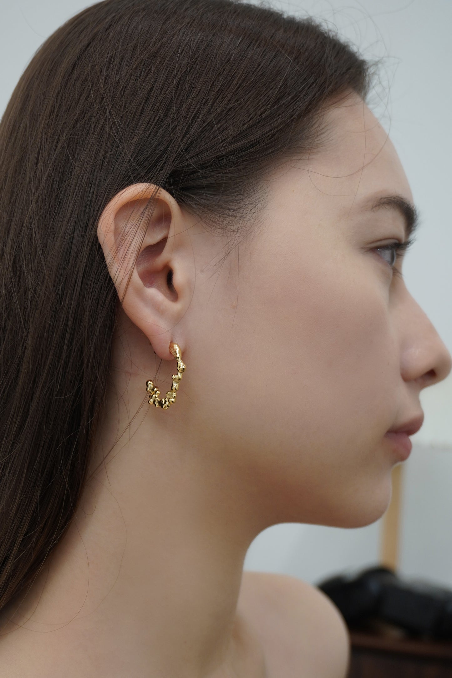 MELTED 1.0 LOOP EARRINGS in Gold