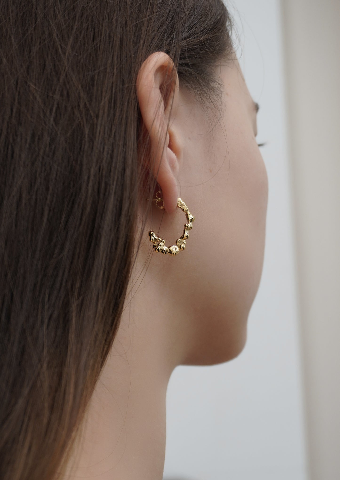 MELTED 1.0 LOOP EARRINGS in Gold