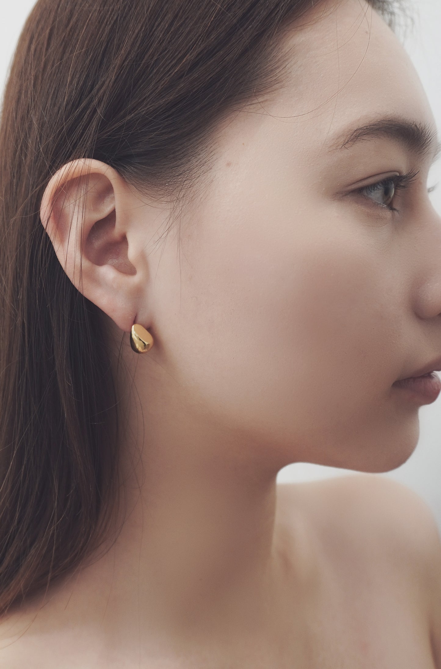 DROPLETS 2.0 STUD EARRINGS in Gold