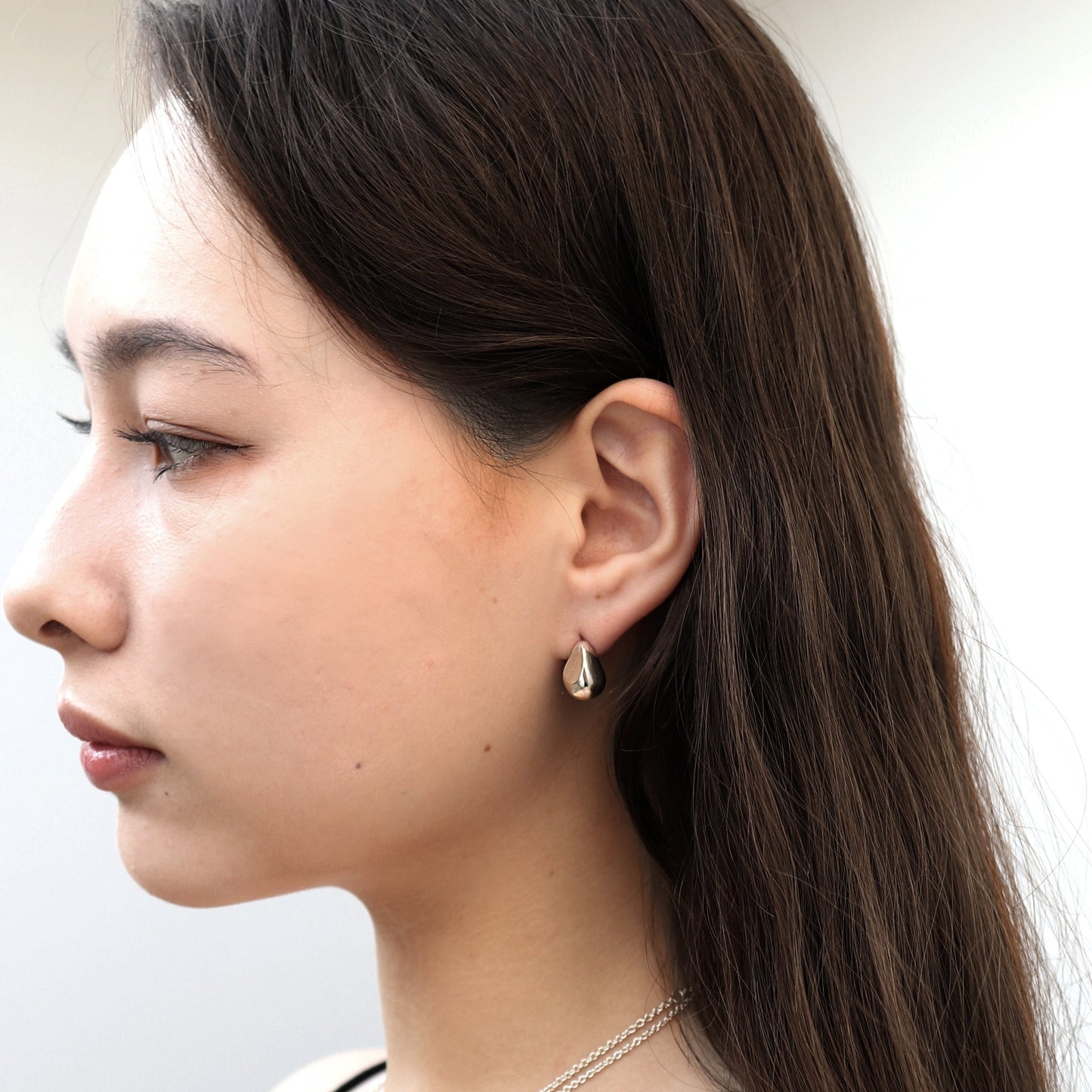 DROPLETS 2.0 STUD EARRINGS in Silver