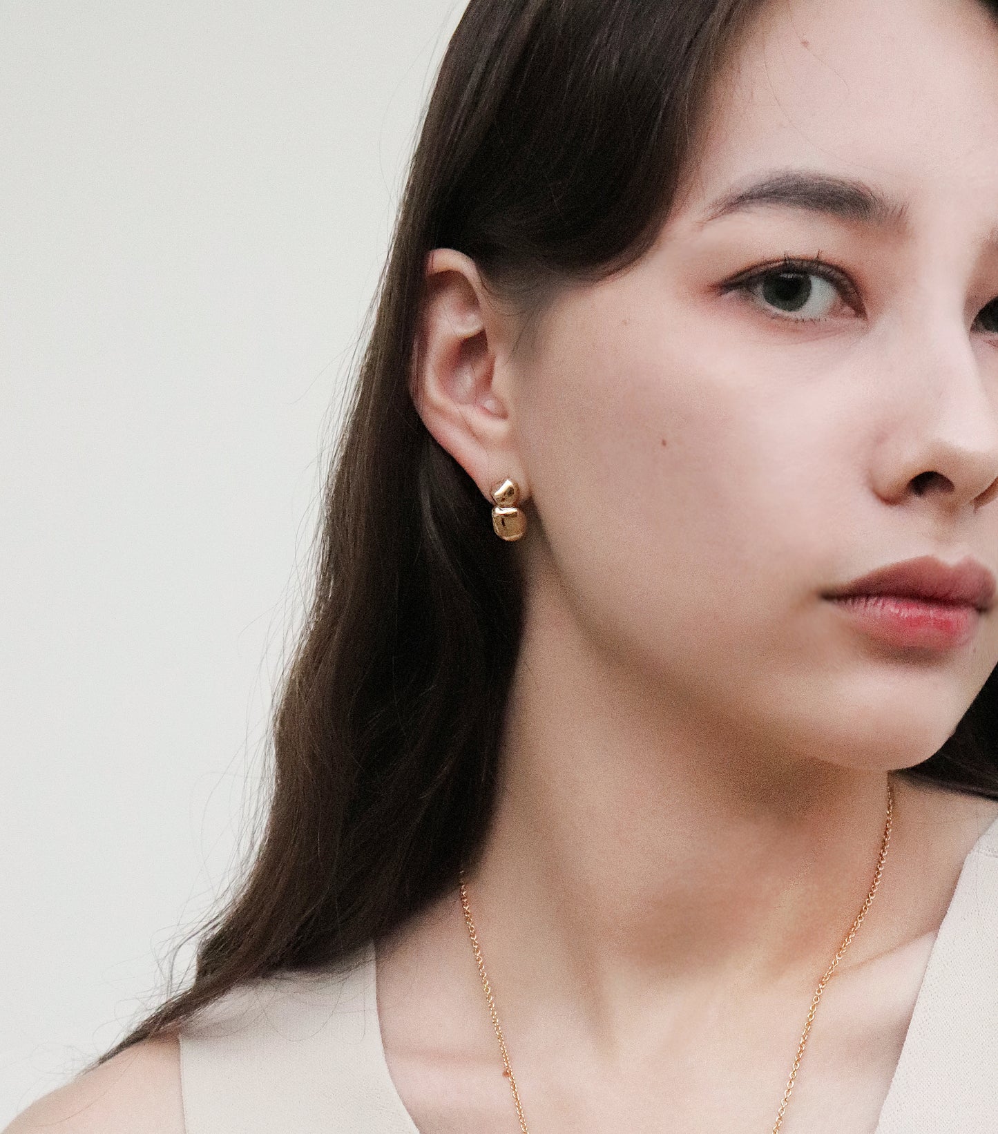 POTTERY EARRINGS in Gold
