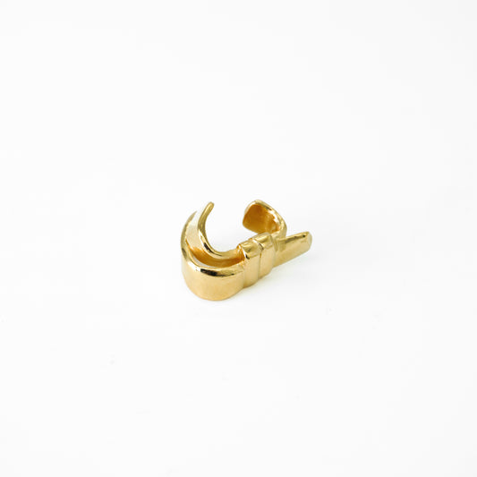 RIBBON EAR CUFF in Gold