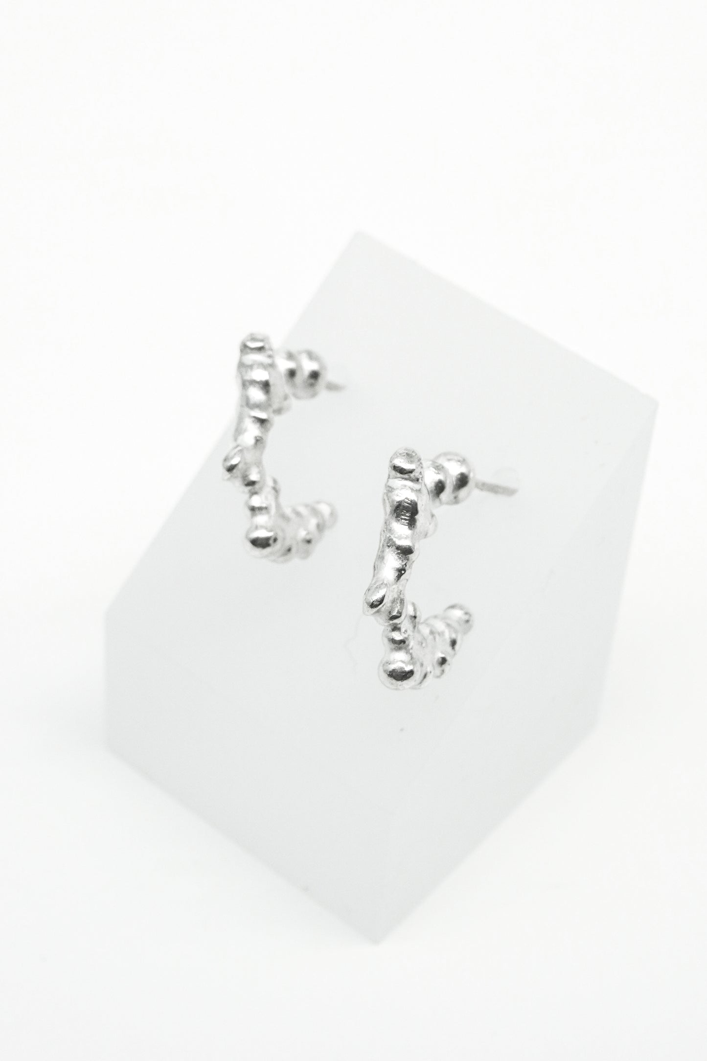 MELTED 2.0 Mini LOOP EARRINGS in Silver