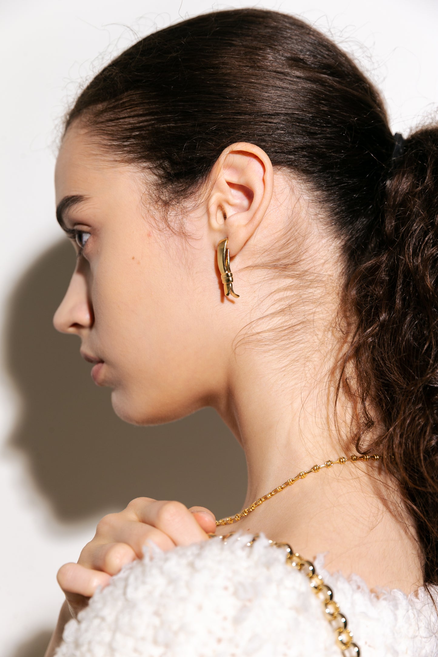 RIBBON EARRINGS in Gold